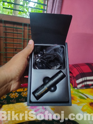 Microphone